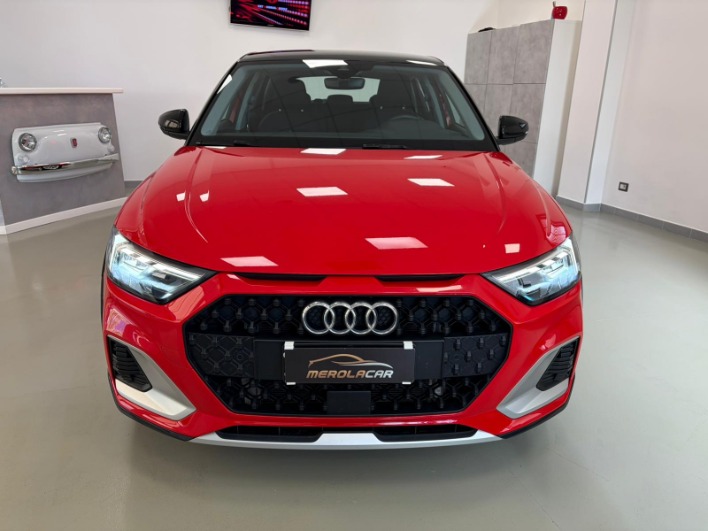 Audi A1 Sportback 30 1.0 tfsi Identity Black 110cv - immagine 15